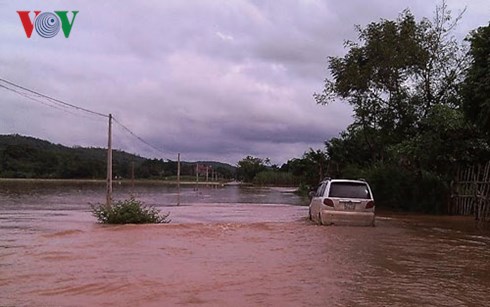 Tin tức mới cập nhật hôm nay cho biết mưa lũ ở Thanh Hóa làm 4 người tử vong, thiệt hại gần 200 tỷ đồng