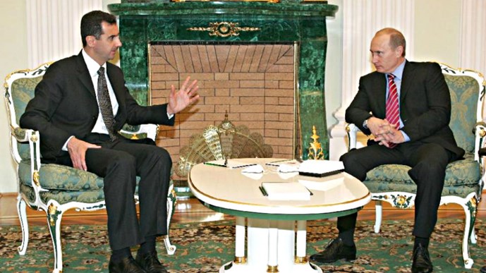 Tổng thống Syria Bashar al-Assad (trái) và Tổng thống Nga Vladimir Putin