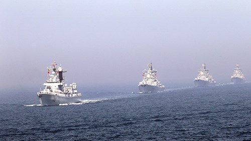 Tàu chiến Nga và Trung Quốc trong cuộc tập trận hải quân chung ở Hoàng Hải năm 2012