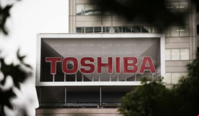 Toshiba dự kiến sa thải 7.000 nhân sự vì thua lỗ