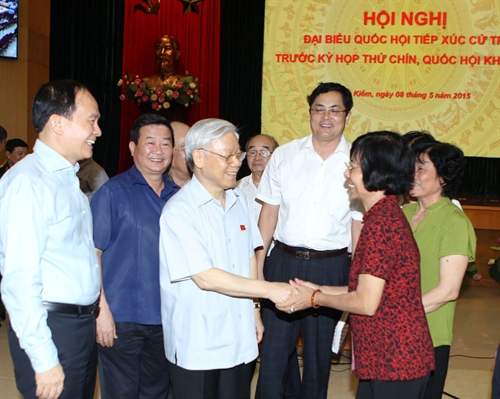 Tổng Bí thư Nguyễn Phú Trọng với cử tri tại quận Hoàn Kiếm