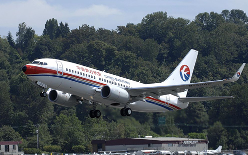 Tin tức mới cập nhật: 25 hành khách Trung Quốc bị bắt vì cố tình mở cửa thoát hiểm máy bay
