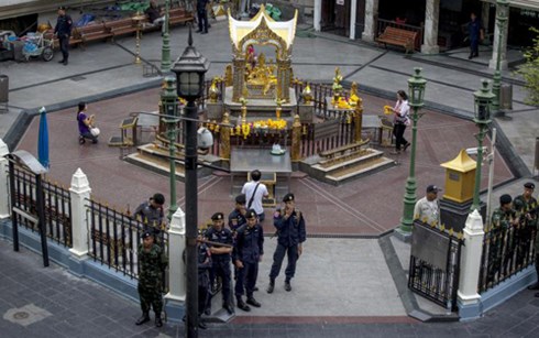 Cảnh sát Malaysia vừa bắt 3 người bị nghi có liên quan tới vụ đánh bom đền Erawan, Bangkok tối 17/8