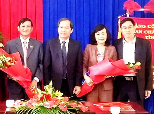 Theo tin tức mới cập nhật trong nước, bà Huỳnh Thị Thanh Xuân, Phó Ban tổ chức tỉnh ủy Lâm Đồng vừa được bổ nhiệm giữ chức Bí thư Thành ủy TP Đà Lạt