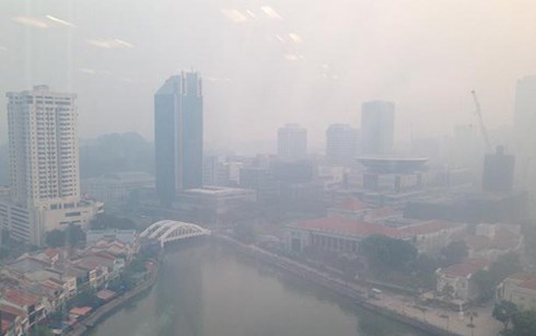 Các trường tiểu học và trung học trên khắp Singapore sẽ đóng cửa do tình trạng ô nhiễm khói bụi, theo tin tức mới cập nhật quốc tế 