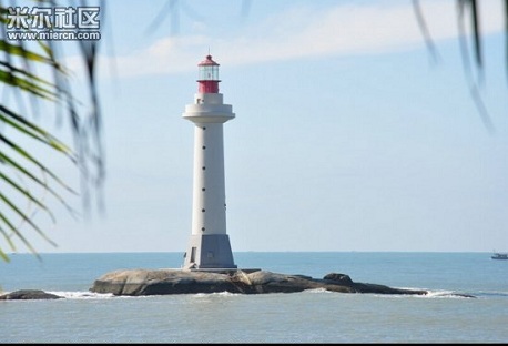 Trung Quốc khởi công 2 ngọn hải đăng trái phép tại quần đảo Trường Sa, theo tin tức mới cập nhật 