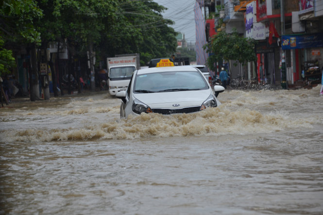 Quảng Ninh thiệt hại nặng nề sau trận mưa lịch sử 