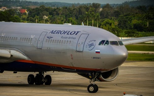 Theo tin tức mới cập nhật quốc tế, Ukraine vừa thông báo cấm các chuyến bay của hãng Aeroflot Nga được bay qua không phận