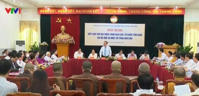 Chủ tịch Ủy ban Trung ương Mặt trận Tổ quốc Việt Nam Nguyễn Thiện Nhân đã tiếp xúc với đại diện lãnh đạo các tổ chức tôn giáo ở Hà Nội và một số tỉnh lân cận