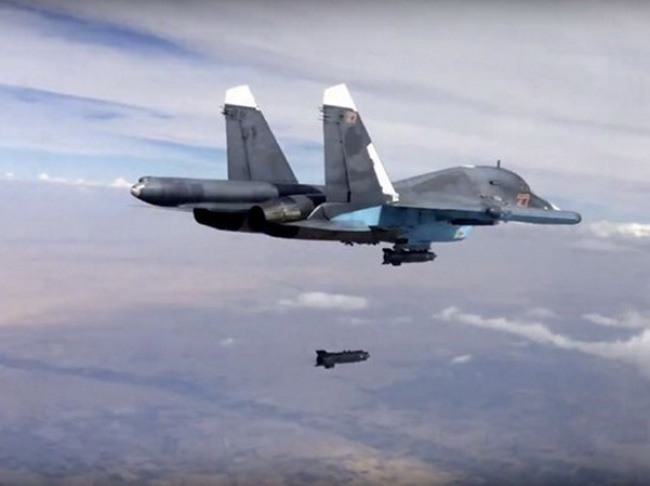 Máy bay Nga không kích Syria
