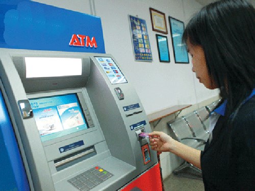 Các cây ATM phải được trang bị hệ thống báo động