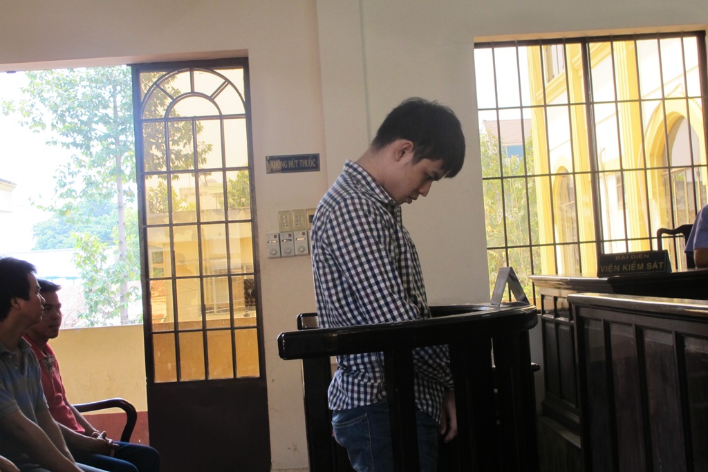 Bị cáo Đỗ Minh Triết tại phiên tòa sơ thẩm, theo tin tức pháp luật mới nhất hôm nay