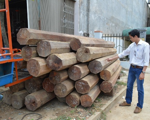 Những tin pháp luật mới nhất hôm nay đề cập đến vụ người dân Đắk Lắk tố nguyên Phó bí thư huyện ủy chứa gỗ lậu tại nhà riêng