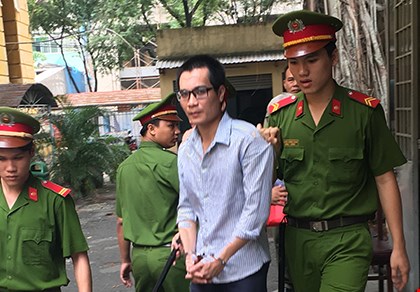 Nguyễn Phương Nam cướp tiệm vàng để kiếm tiền trả nợ thua cá độ bóng đá