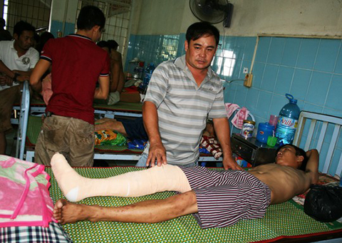 Nguyễn Văn Tuấn đang được điều trị tại Bệnh viện Đa khoa Bình Định, theo những tin tức pháp luật 24h quaNguyễn Văn Tuấn đang được điều trị tại Bệnh viện Đa khoa Bình Định, theo những tin tức pháp luật 24h qua