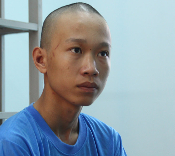 Đối tượng Trần Nhật Quang đã bị bắt tạm giam vì tội ném đá xe khách