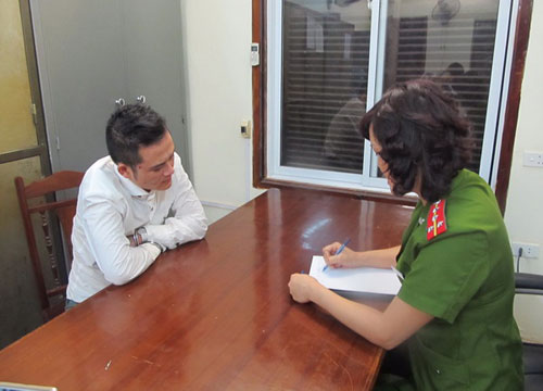 Những tin tức pháp luật mới nhất hôm nay đề cập đến tình trạng nạn mại dâm nam gia tăng trên địa bàn TPHCM Những tin tức pháp luật mới nhất hôm nay đề cập đến tình trạng nạn mại dâm nam gia tăng trên địa bàn TPHCM