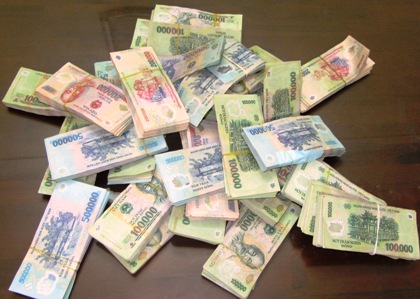 Trong những tin tức pháp luật mới nhất hôm nay có vụ Vỡ hụi với số tiền ‘khủng’ Trong những tin tức pháp luật mới nhất hôm nay có vụ Vỡ hụi với số tiền ‘khủng’