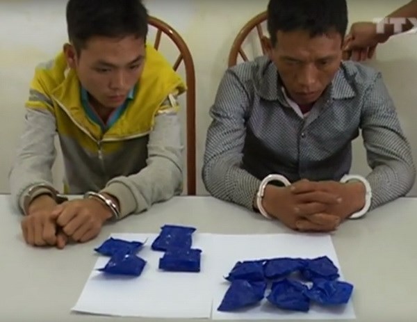 Bắt vụ vận chuyển 2.000 viên ma túy tổng hợp tại Sơn La là một trong những tin pháp luật mới nhất hôm nay. Ảnh: