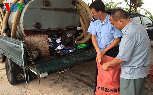 Những tin pháp luật mới nhất trong ngày đề cập đến việc lực lượng chức năng Quảng Ninh bắt giữ hàng loạt vụ buôn lậu