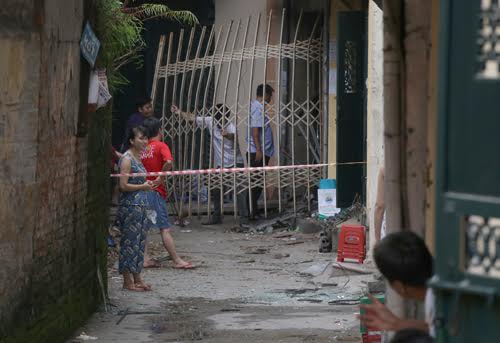 Những tin pháp luật mới nhất hôm nay đề cập đến vụ nổ lớn khiến 1 người chết ở ngõ Thông Phong, Hà Nội