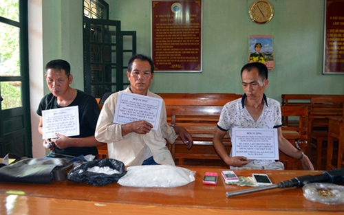 Những tin tức pháp luật mới nhất hôm nay đề cập đến vụ bắt giữ 3 người Trung Quốc đưa ma túy đá vào Việt Nam