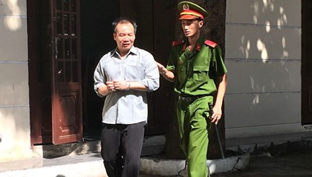 Yêu râu xanh' Nguyễn Hữu Nhân bị tuyên án 18 năm tù