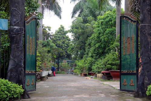 Trong những tin tức pháp luật mới nhất hôm nay có vụ đại gia cho mượn vườn cây cảnh làm sòng bạc ở Đồng Nai Trong những tin tức pháp luật mới nhất hôm nay có vụ đại gia cho mượn vườn cây cảnh làm sòng bạc ở Đồng Nai