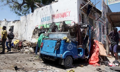 Hiện trường vụ đánh bom xe của al-Shabaab tại thủ đô Mogadishu (Somalia) 