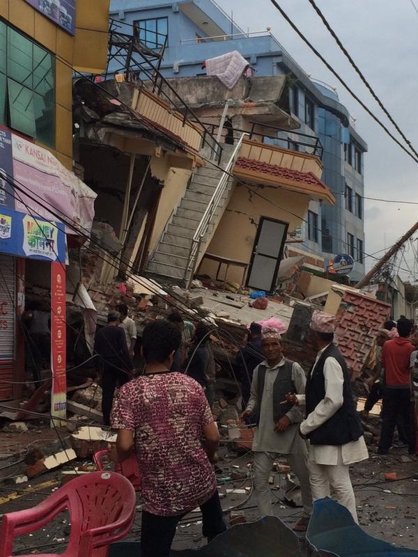 Theo tin tức thời sự mới nhất, trận động đất tại Nepal đã khiến ít nhất 150 người thiệt mạng