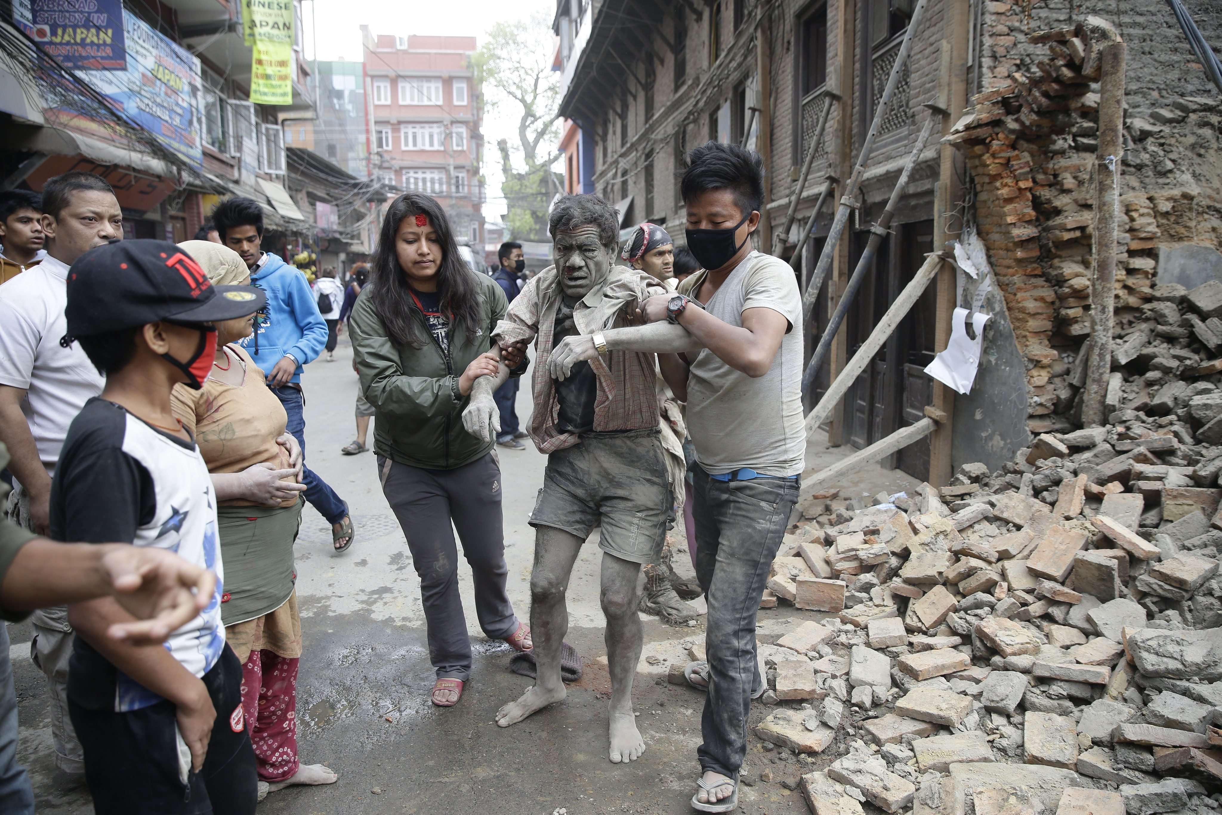 Trận động đất kinh hoàng ở Nepal đã cướp đi sinh mạng của hơn 7.500 người