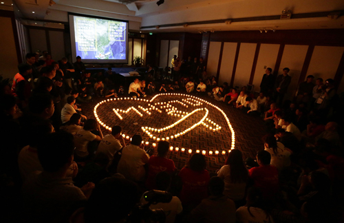 Chính phủ Malaysia nỗ lực xoa dịu nỗi đau của gia đình nạn nhân máy bay mất tích MH370