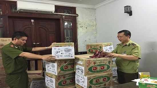Tin tức trong ngày 28/4: 3.000 thùng bánh kẹo Thái Lan hết đát
