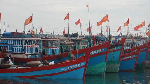 Tình hình Biển Đông hôm nay: Nhà nước hỗ trợ ngư dân Việt Nam bám biển Đông