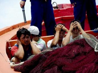 Trung Quốc nhiều lần tấn công tàu và ngư dân Việt Nam khiến tình hình Biển Đông thêm căng thẳng