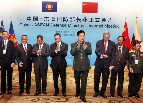Đồng thời, Bộ trưởng Quốc phòng Trung Quốc cũng ngỏ ý muốn cùng ASEAN tập trận chung trên Biển Đông