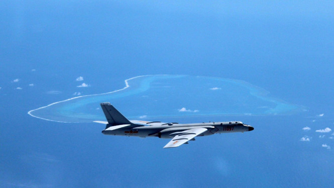 Trung Quốc điều máy bay ném bom tầm xa H-6K bay qua Scarborough trong bối cảnh tình hình Biển Đông hiện nay