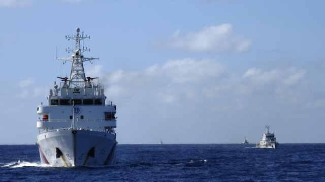 Trung Quốc bị tố điều tàu chặn ngư dân tiếp cận với bãi Hải Sâm, một động thái khiến tình hình Biển Đông hiện nay thêm phức tạp