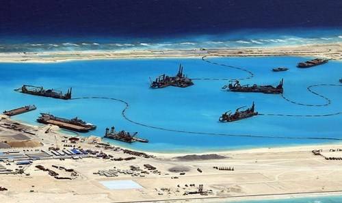 Trung Quốc vẫn đang hung hăng xây dựng các tiền đồn quân sự và cơ sở dân sự ở Biển Đông