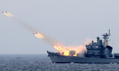 Tàu khu trục tên lửa Chu Hải của Trung Quốc diễn tập 5 ngày ở Biển Đông