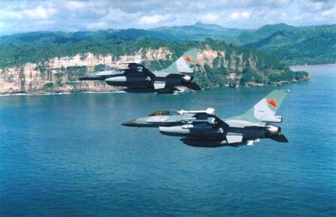 Trước tình hình Biển Đông hiện nay, Indonesia đang tăng quân khẩn cấp cho hướng Biển Đông