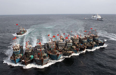 Tình hình Biển Đông ngày 11/10: Tàu cá Trung Quốc thường xuyên đánh bắt trái phép trong vùng biển nước khác