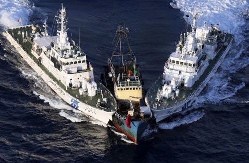 Tình hình Biển Đông ngày 13/10: Tàu tuần tra Nhật Bản tấn công tàu cá Trung Quốc