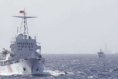 Tàu tuần duyên Trung Quốc ngang nhiên thị uy sức mạnh trên Biển Đông
