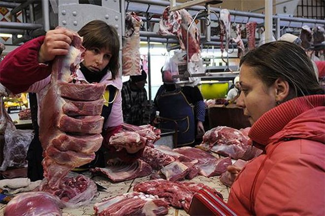 Tình hình Ukraine mới nhất cho biết Ukraine cấm nhập lương thực thực phẩm từ Nga