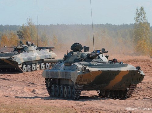 Xe chiến đấu bộ binh BMP-2