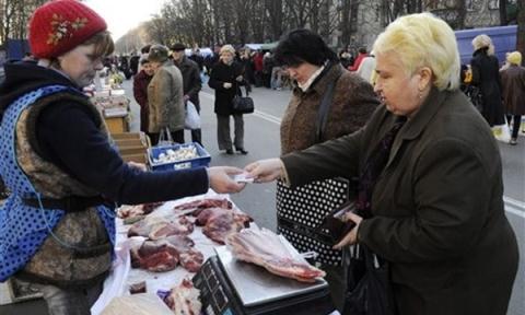 Tình hình Ukraine mới nhất cho biết kinh tế Ukraine đã chạm đáy