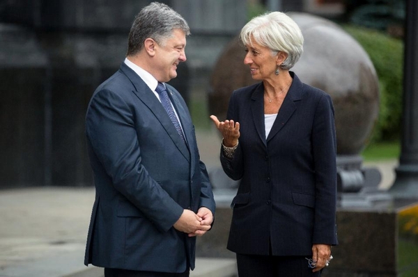 Tổng thống Ukraine Poroshenko và Giám đốc IMF Lagarde