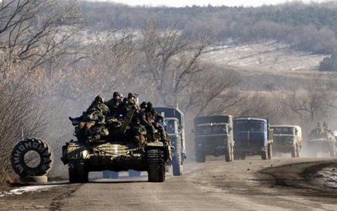 Quân đội Ukraine rút khỏi miền Đông