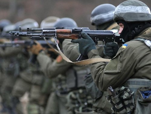 Ukraine tiếp tục đề nghị Mỹ cung cấp vũ khí cho quân đội